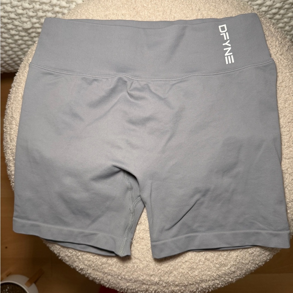 DFYNE High-Waist Women’s Bike Shorts in Light Gray